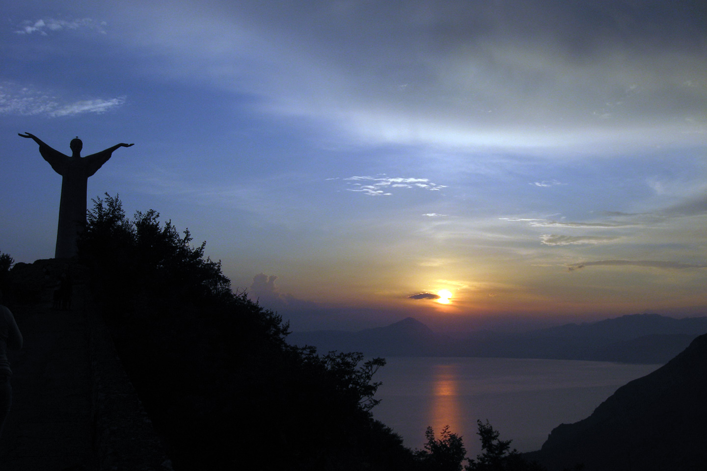 veduta cristo maratea tramonto case vacanza