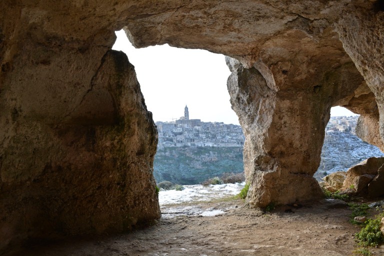 sassi-di-matera-grotta-WISHING WELL MARATEA